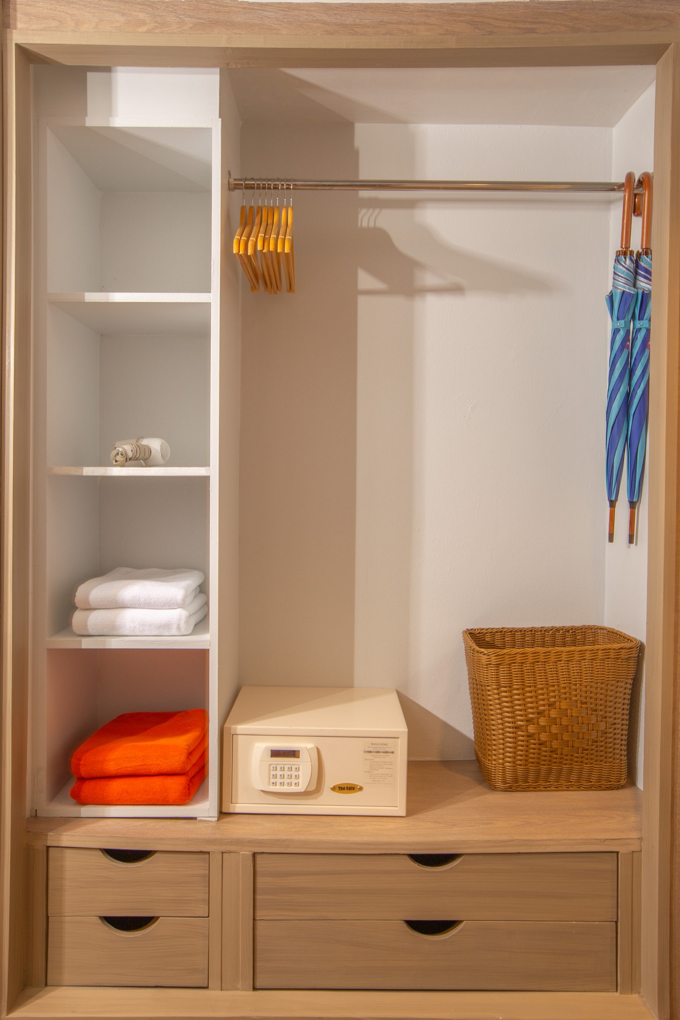 Family Room with Bunk Bed